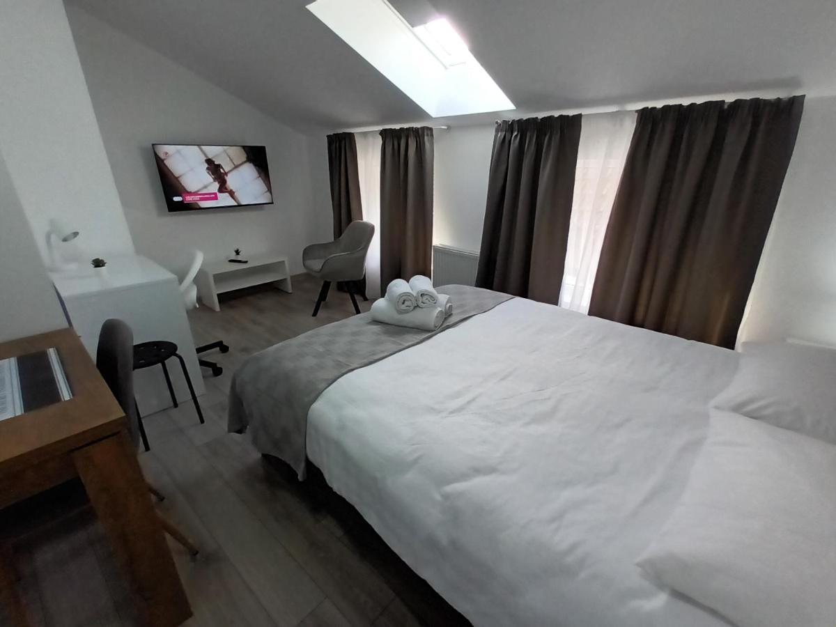 Old Town Studio Apartments Baia Mare Dış mekan fotoğraf