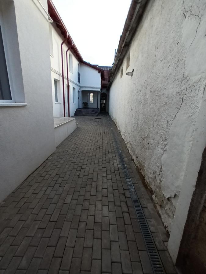 Old Town Studio Apartments Baia Mare Dış mekan fotoğraf